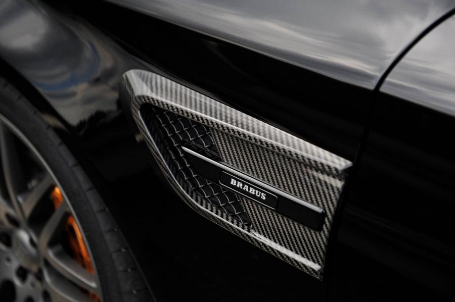 Детали экстерьера Mercedes-AMG C63 S by Brabus 2016 года  (фото 3 из 7)